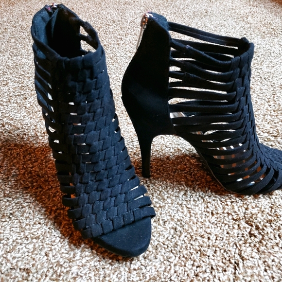 Fergalicious Heels, by Fergie